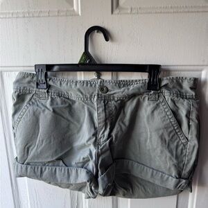 Calvin Klein Women's Cargo Shorts in sage